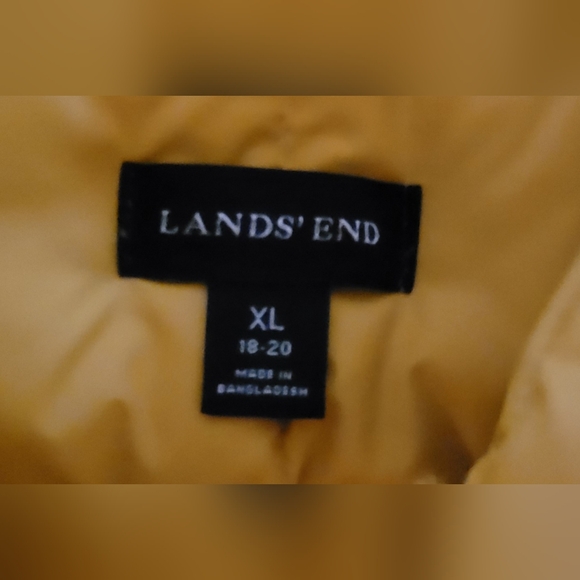 Lands End yellow puffy down vest, Size XL - Picture 4 of 4